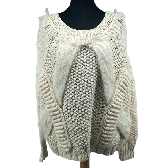 Nine West cream wool blend chunky knit sweater boho fringe sweater sz lg - Picture 2 of 12